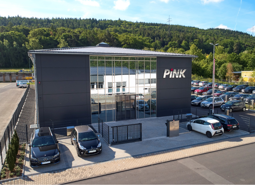 PINK GmbH Thermosystemeの新しいアプリケーションとトレーニングセンターの開設